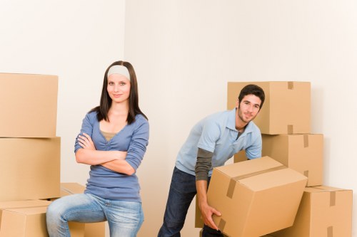 Unpacking and room setup service for families and businesses in Merton
